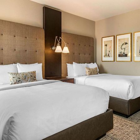Cambria Hotel Houston Downtown Convention Center Bagian luar foto